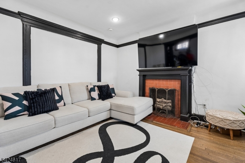Upper Clinton Hill - Residential Income