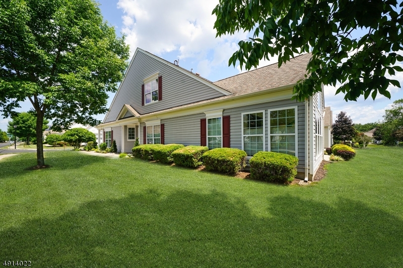 SOMERSET RUN - Residential
