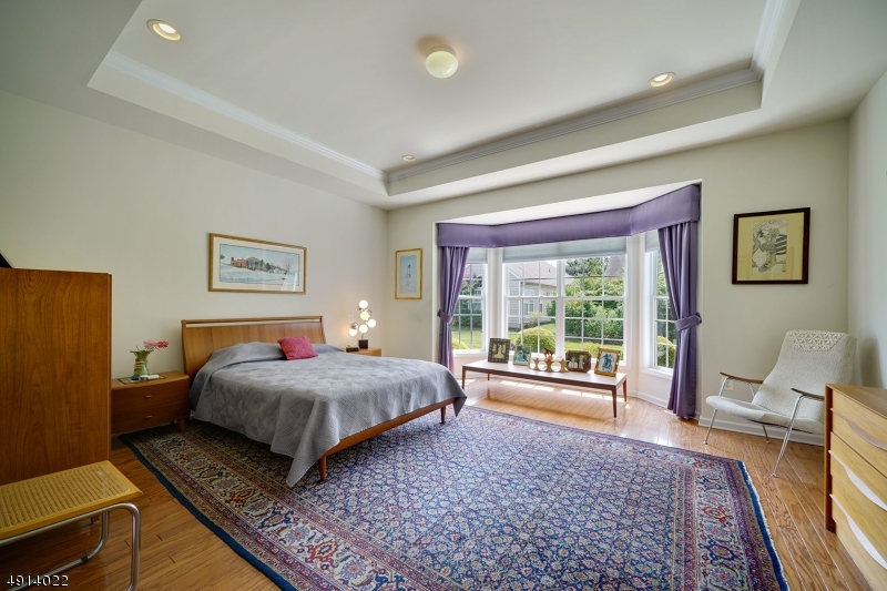 SOMERSET RUN - Residential