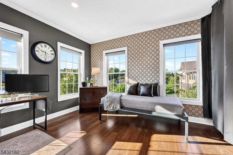 River Trace at Branchburg - Residential