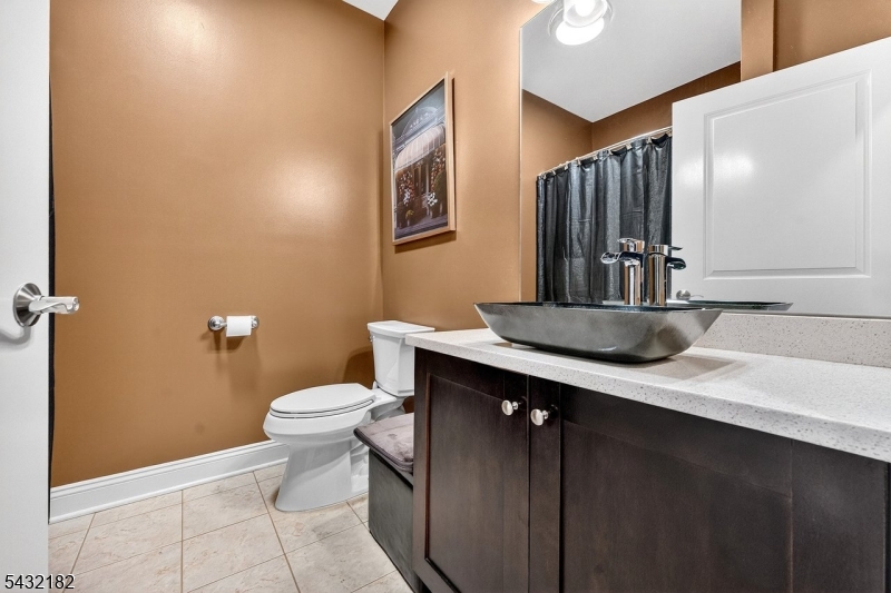 River Trace at Branchburg - Residential