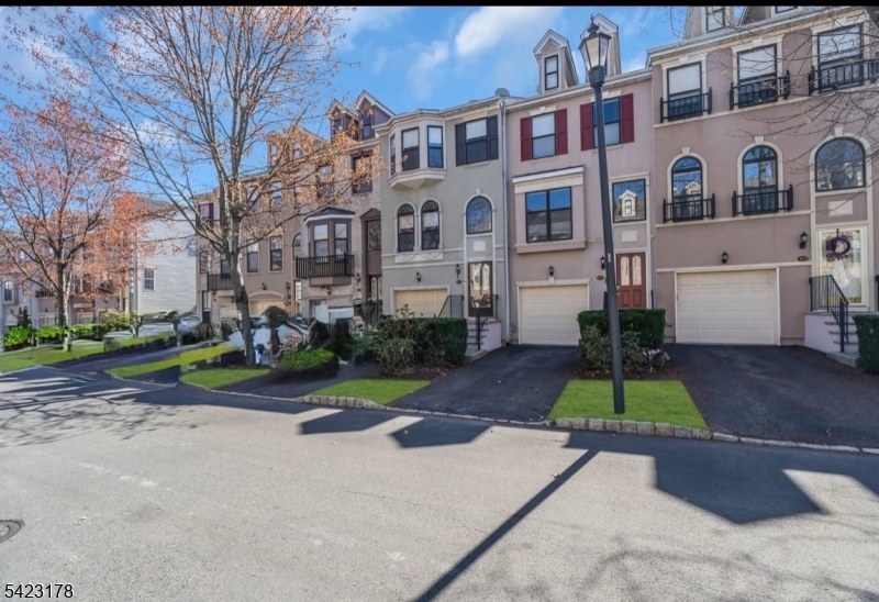 Cambridge Heights - Residential