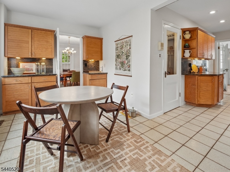 Tuxedo Park - Residential