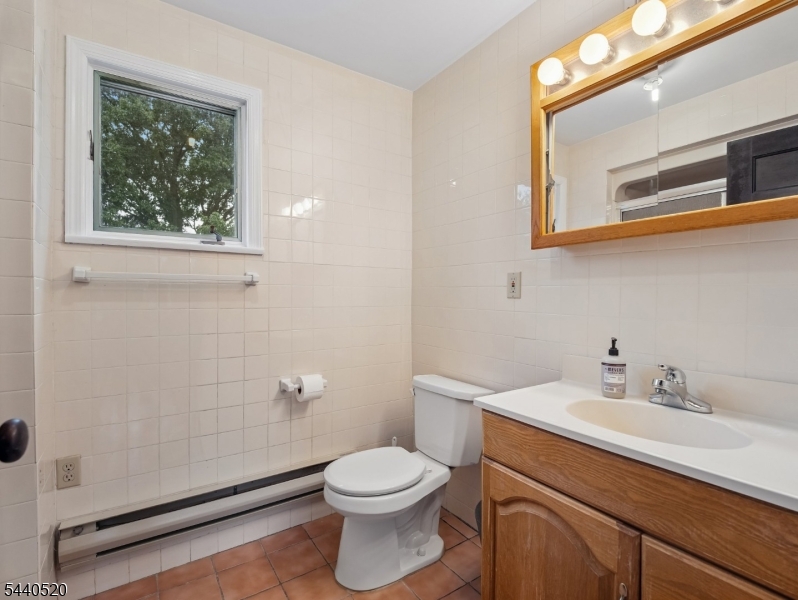 Tuxedo Park - Residential