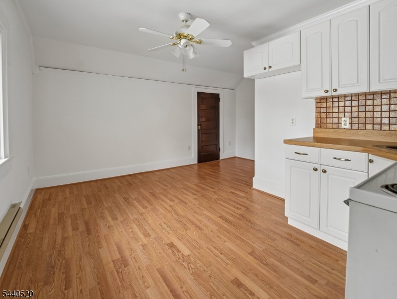 Tuxedo Park - Residential