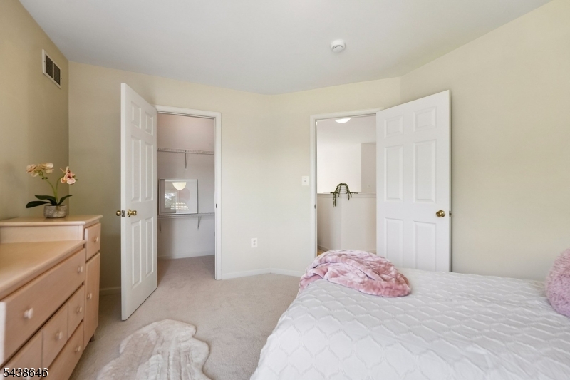 Pike Run Villas - Residential