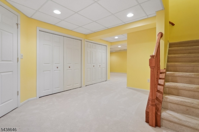 Pike Run Villas - Residential