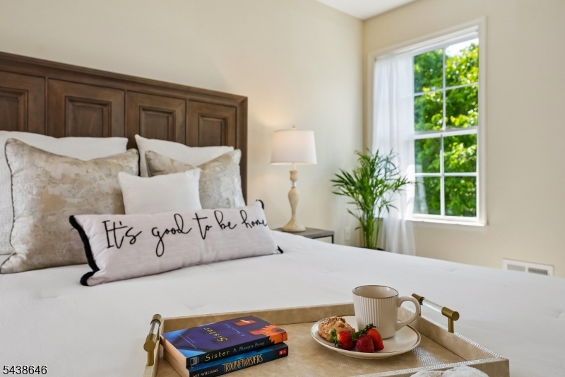 Pike Run Villas - Residential