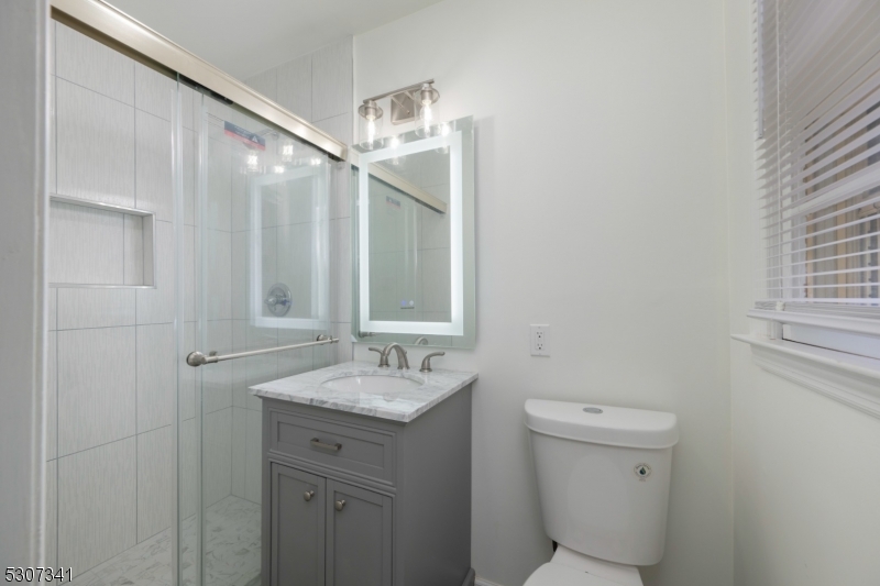 Hillcrest Estates - Residential