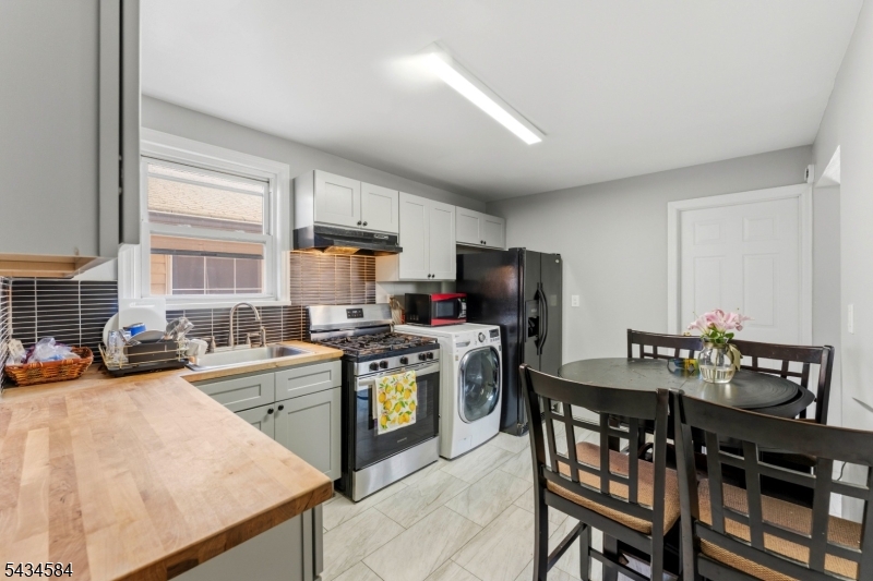 Mattano Park - Residential Income