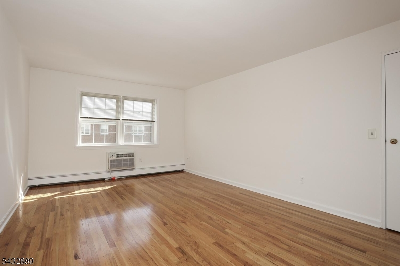Williamsburg North - Residential