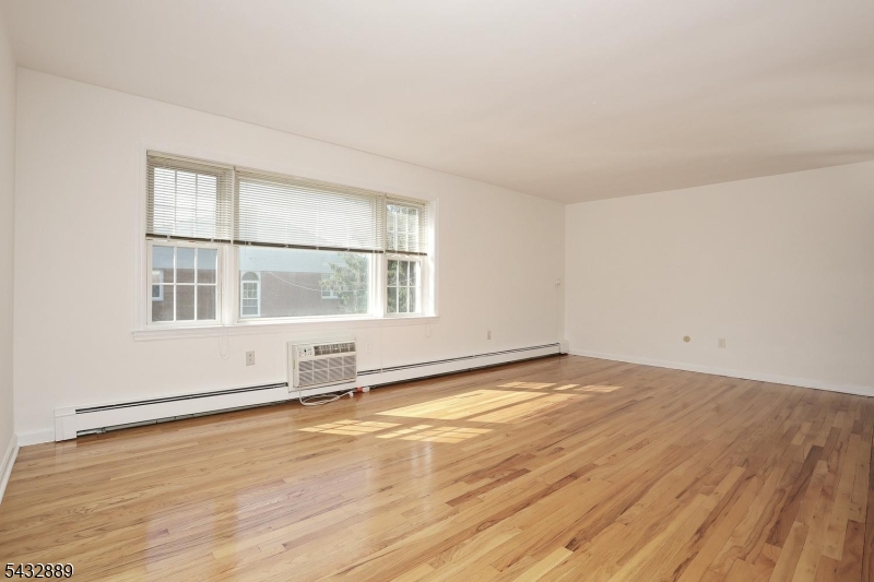 Williamsburg North - Residential