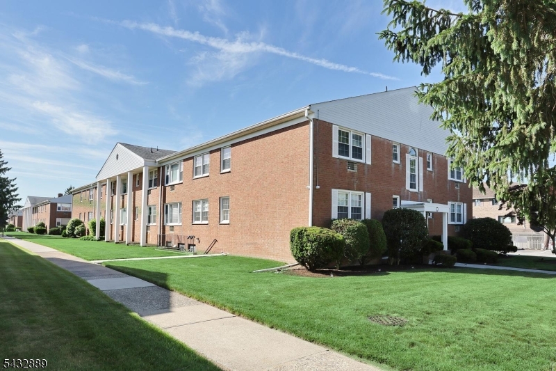 Williamsburg North - Residential
