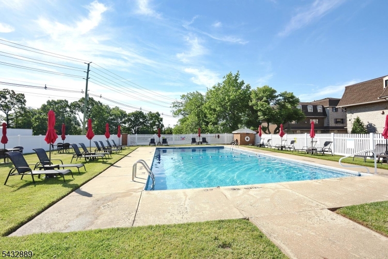 Williamsburg North - Residential