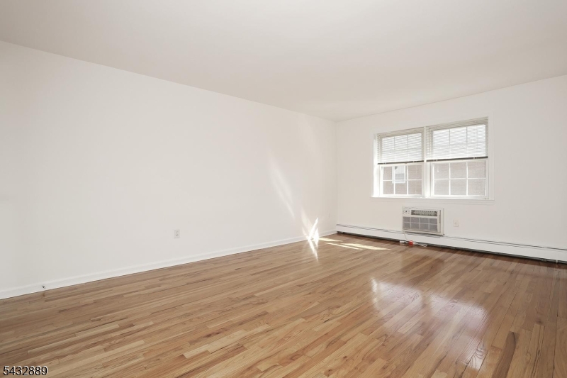 Williamsburg North - Residential