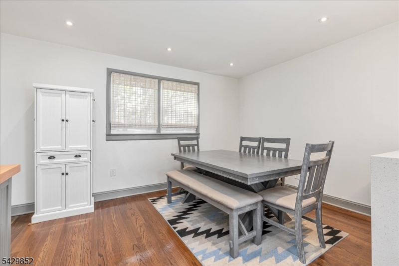 Lincoln Park - Residential
