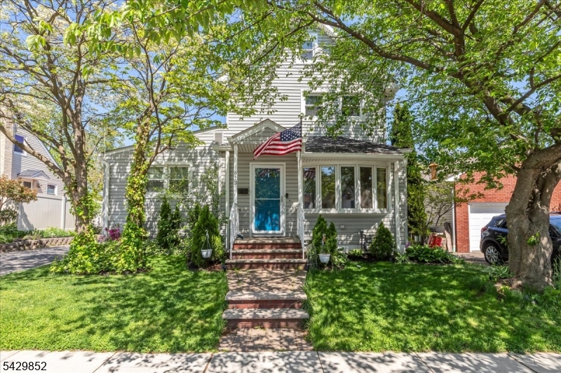 Lincoln Park - Residential