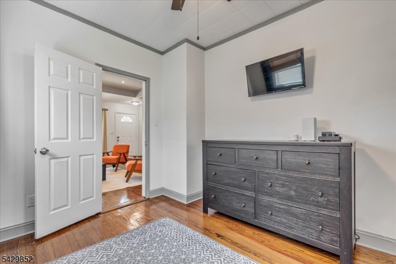 Lincoln Park - Residential