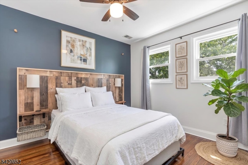 Lincoln Park - Residential