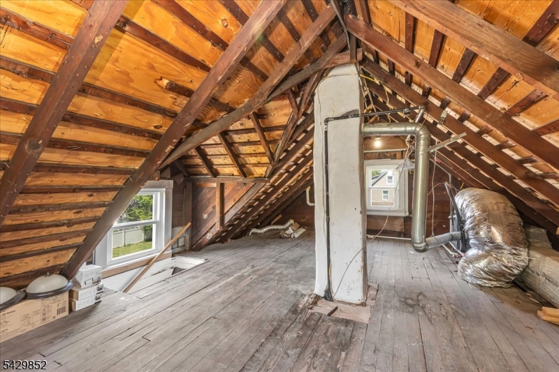 Lincoln Park - Residential