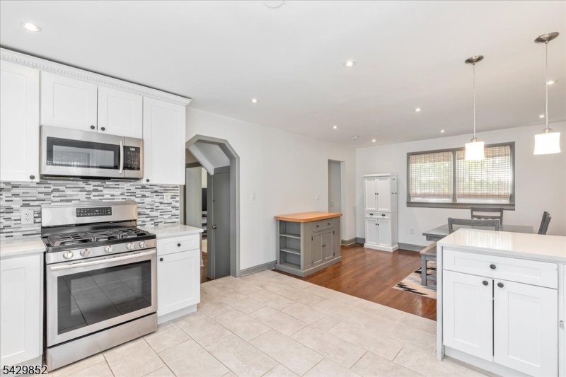 Lincoln Park - Residential