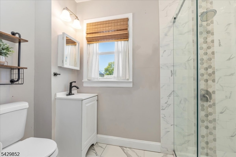 Lincoln Park - Residential