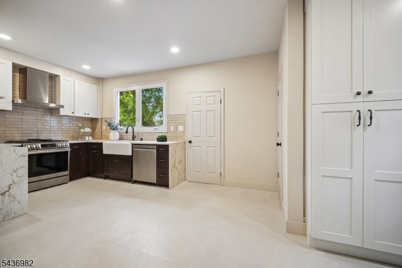 Cedarbrook - Residential