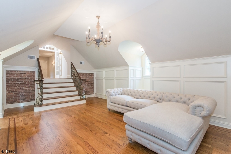 New Vernon - Residential