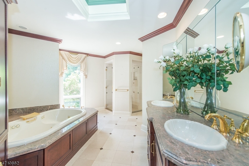 New Vernon - Residential
