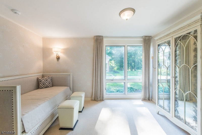 New Vernon - Residential