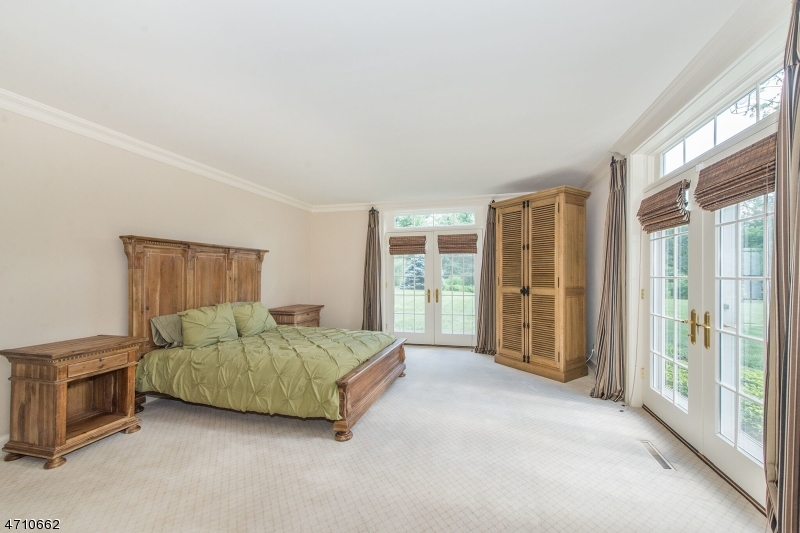 New Vernon - Residential