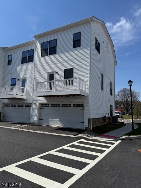 Hackettstown Crossing - Residential