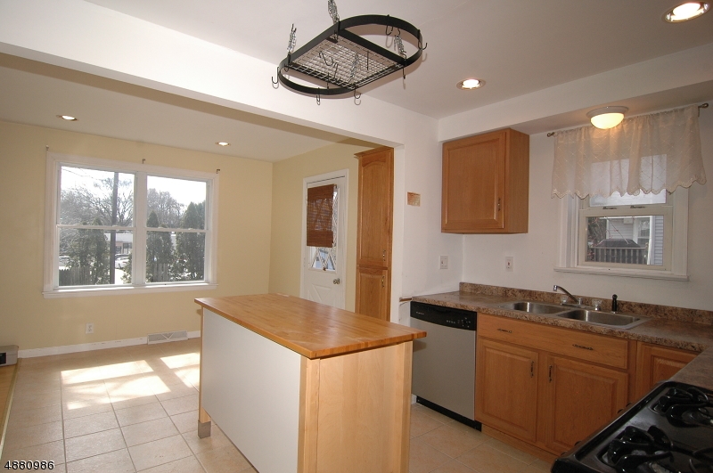 OAKVIEW - Residential