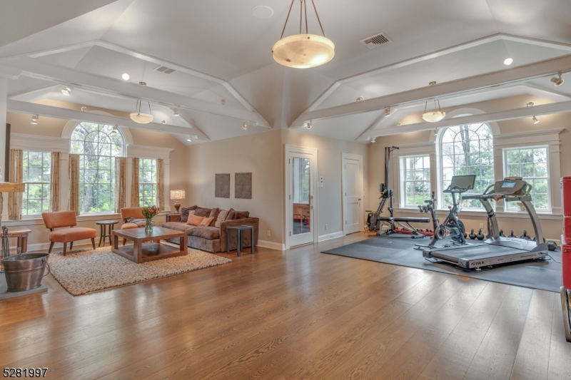 Old Short Hills - Residential