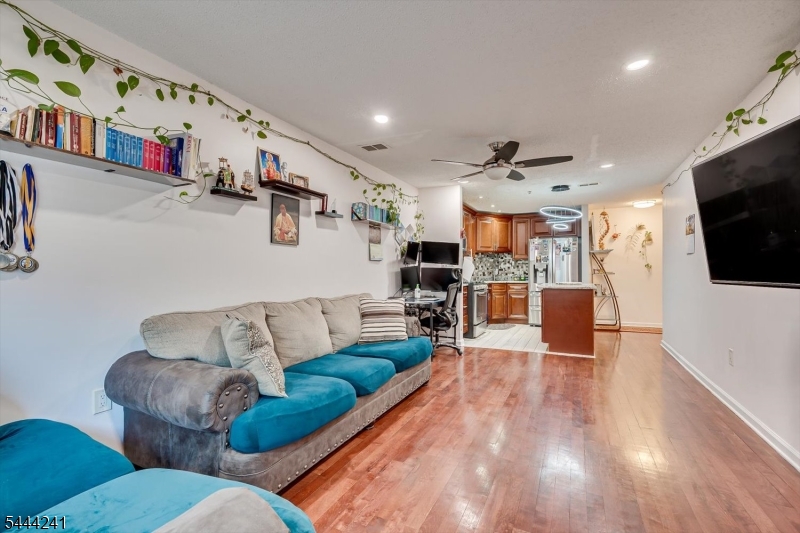Village Pointe - Residential