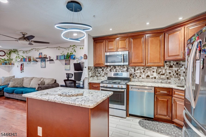 Village Pointe - Residential