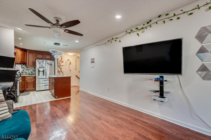 Village Pointe - Residential