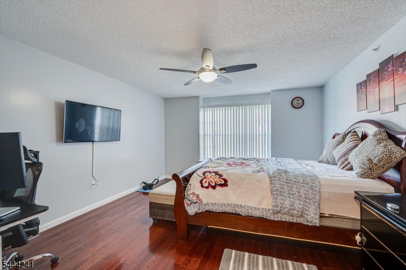 Village Pointe - Residential