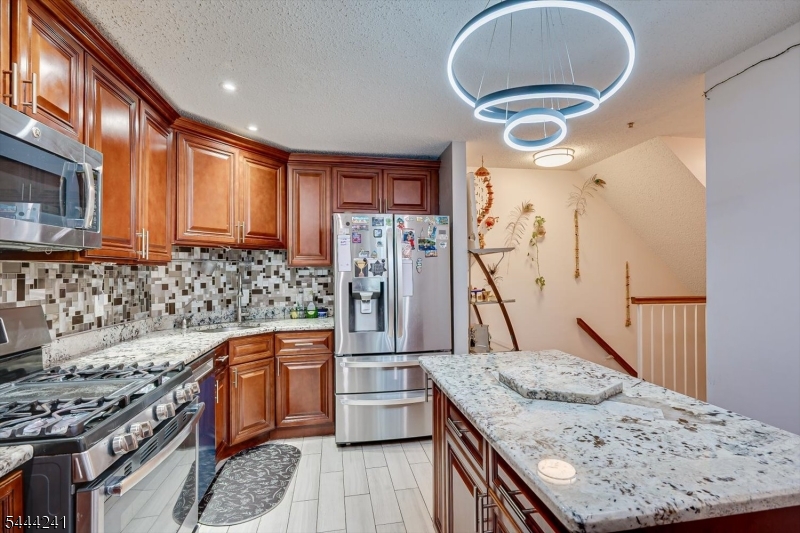 Village Pointe - Residential