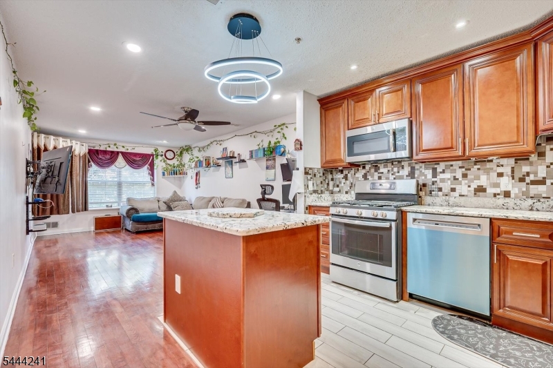 Village Pointe - Residential