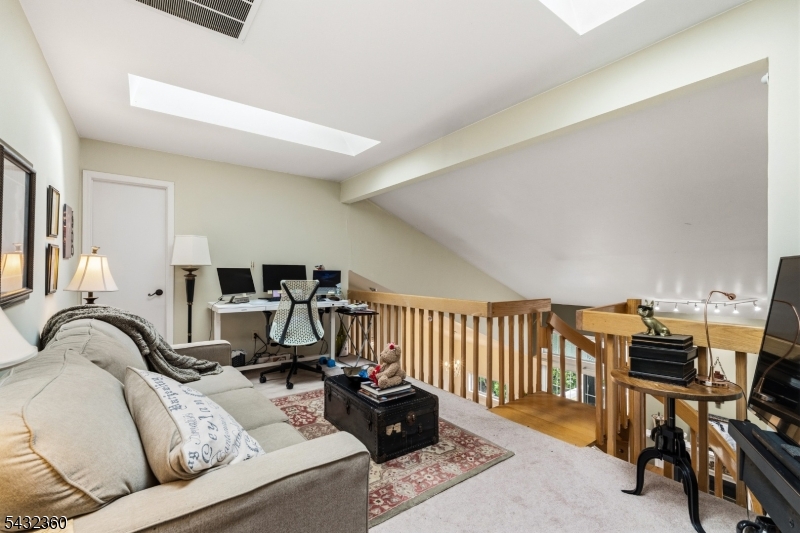 The Pointe Galloping Hill - Residential