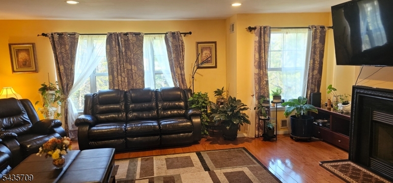 Crossfield - Residential