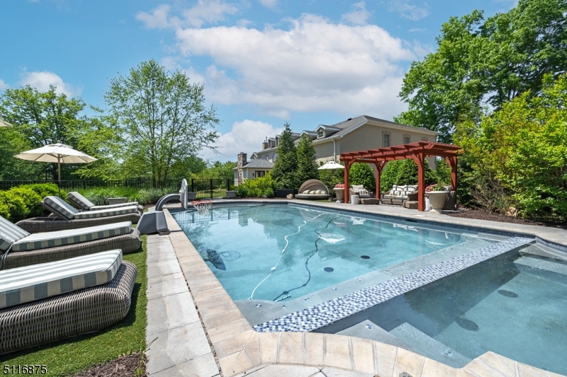New Vernon - Residential