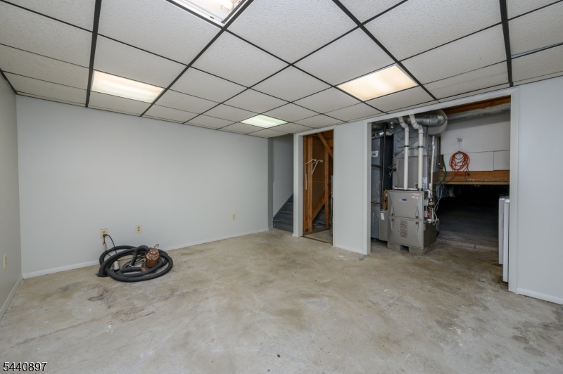 Hickory Knolls - Residential