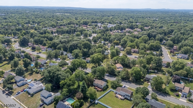 Hickory Knolls - Residential