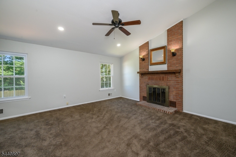 Hickory Knolls - Residential