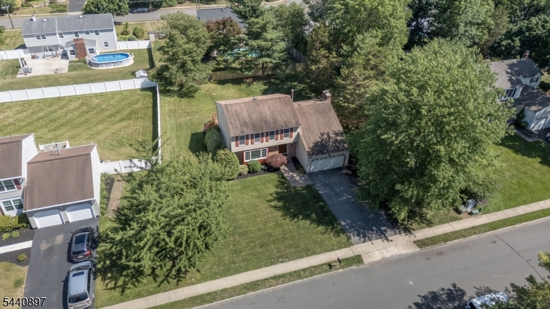 Hickory Knolls - Residential