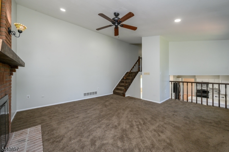 Hickory Knolls - Residential