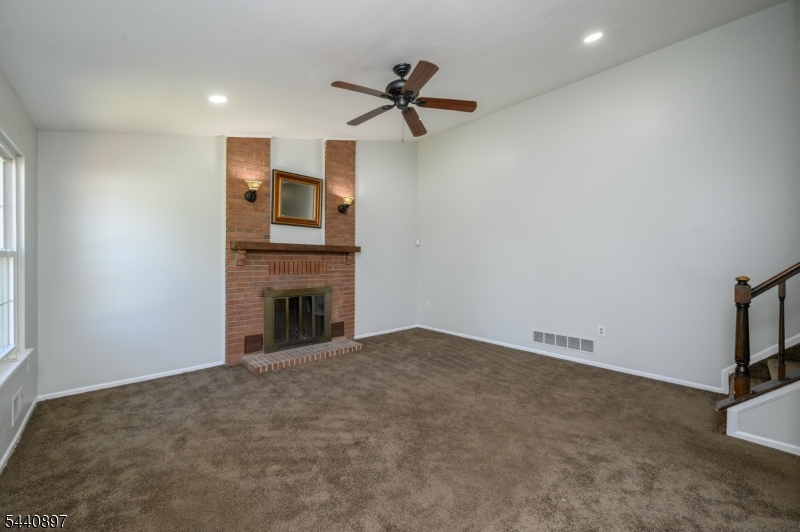 Hickory Knolls - Residential