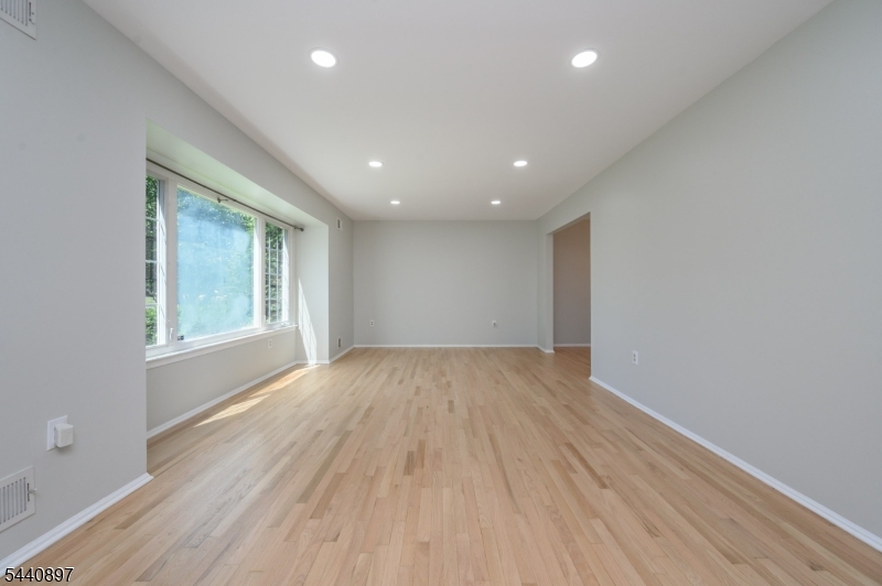 Hickory Knolls - Residential